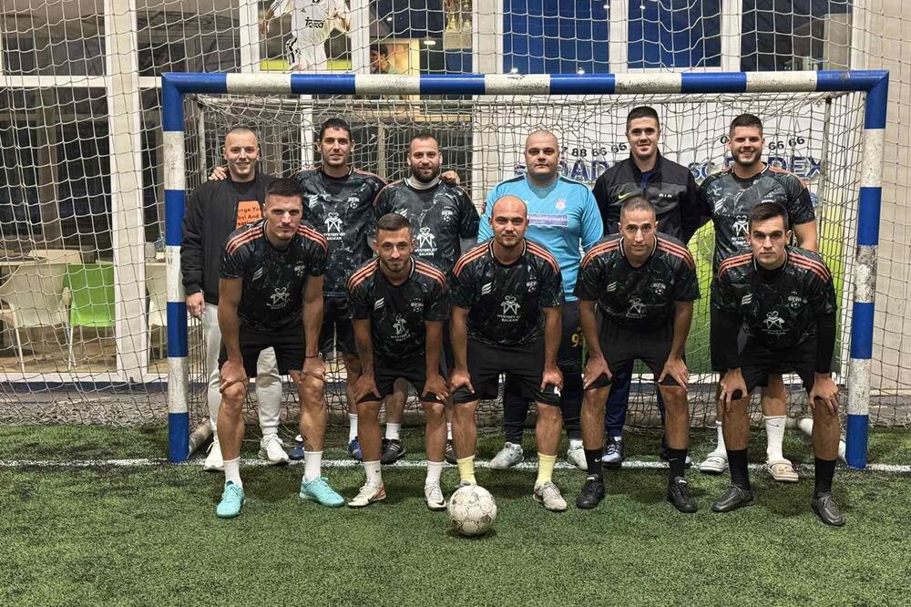 Beri zahvaljujući Bojanoviću slavile u derbiju, Foto: Prva CG Lobbet minifudbal liga