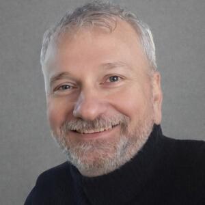 Mr Veselin Obradović