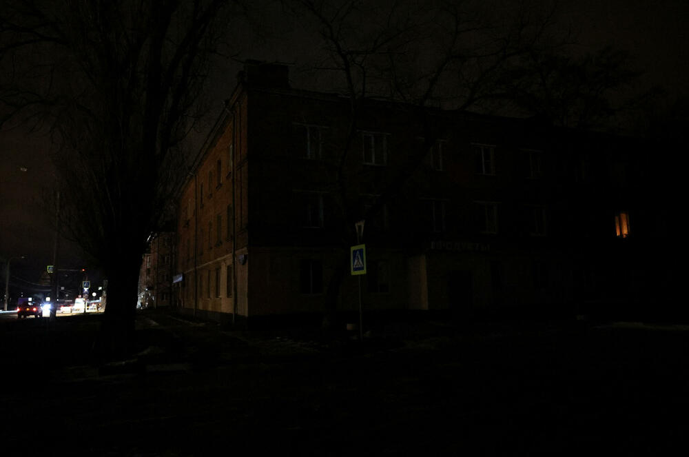 <p>Vjačeslav Gladkov je u sumornom video-snimku objavljenom na Telegramu poslije ponoći rekao da gradski zvaničnici održavaju hitan sastanak kako bi osmislili plan djelovanja</p>