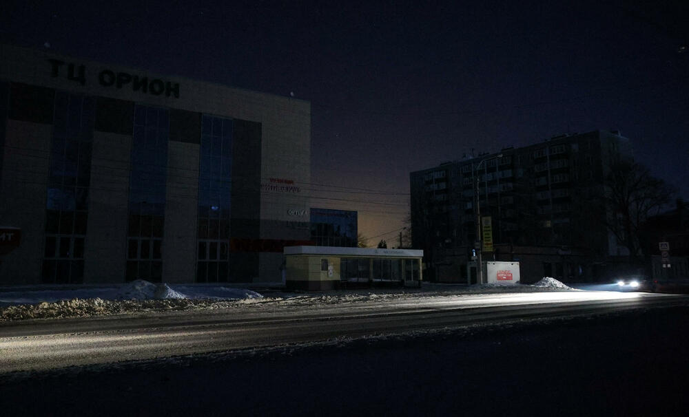 <p>Vjačeslav Gladkov je u sumornom video-snimku objavljenom na Telegramu poslije ponoći rekao da gradski zvaničnici održavaju hitan sastanak kako bi osmislili plan djelovanja</p>