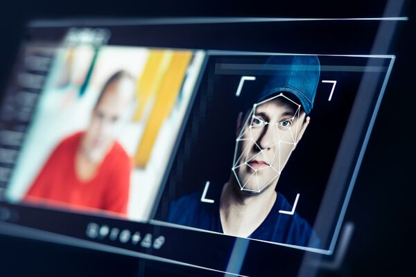 Yapılan araştırmalar, deepfake dolandırıcılıklarının endüstriyel ölçekte gerçekleştiğini gösteriyor...