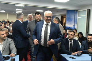 Knežević "bratski" da presudi koaliciji: NSD poslao pomirljive...