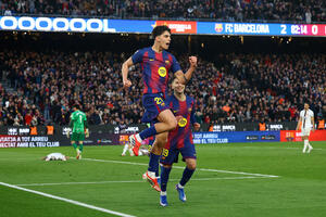 Levandovski i Jamal načeli Majorku, 18-godišnjak majstorijom...