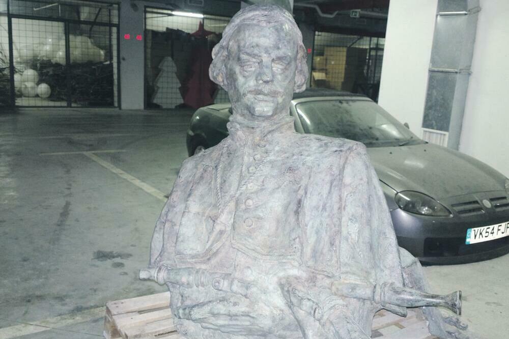 Spomenik don Krstu u podrumu Akademije, Foto: Vuk Lajović