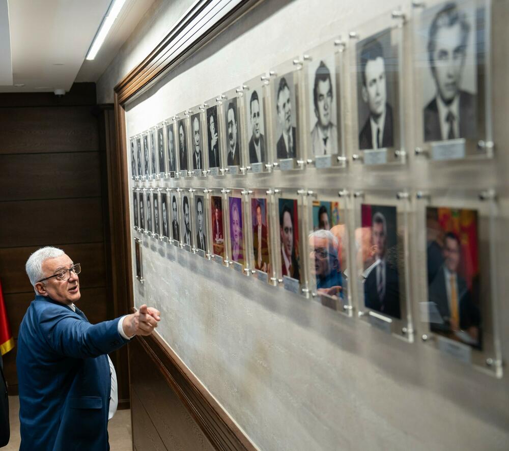 Mandić u Skupštini