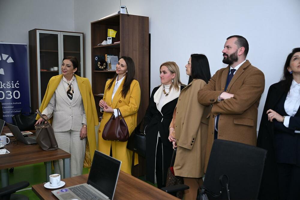 Milutin Butorović, Majda Adžović