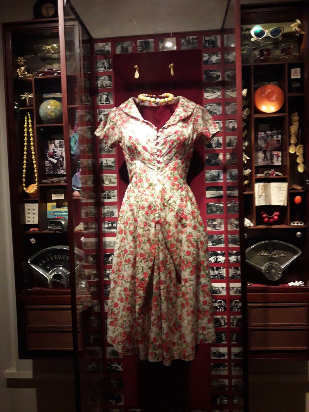 Fusunina haljina u jedoj od vitrina Muzeja nevinosti