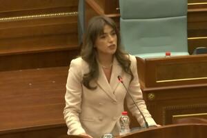 Aljbulena Hadžiju izabrana za predsjednicu Skupštine Kosova,...