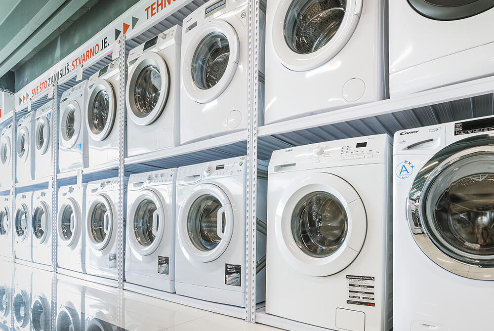 <p>Hoću da vam kažem nešto važno! HVALA!!!</p>