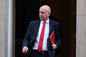 Britanski ministar: London će finansirati kupovinu američkog...