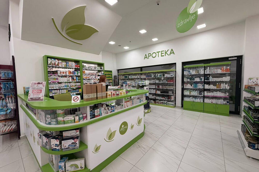 <p><a href="https://dama.me/">Drogerija Dama</a> na Trgu Slobode u Nikšiću, od četvrtka 12. februara, dočekuje kupce u drugačijem ambijentu, osmišljenom da kupovinu učini prijatnijom.</p>