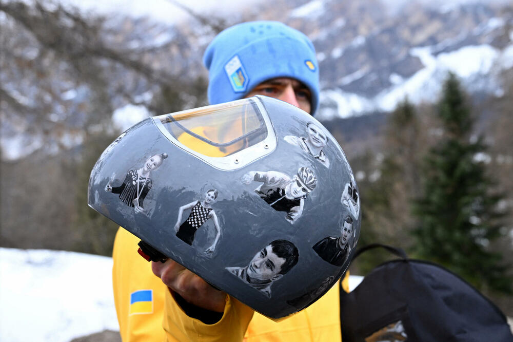 Heraskevič i kaciga koju nije dozvolio MOK, Foto: Reuters