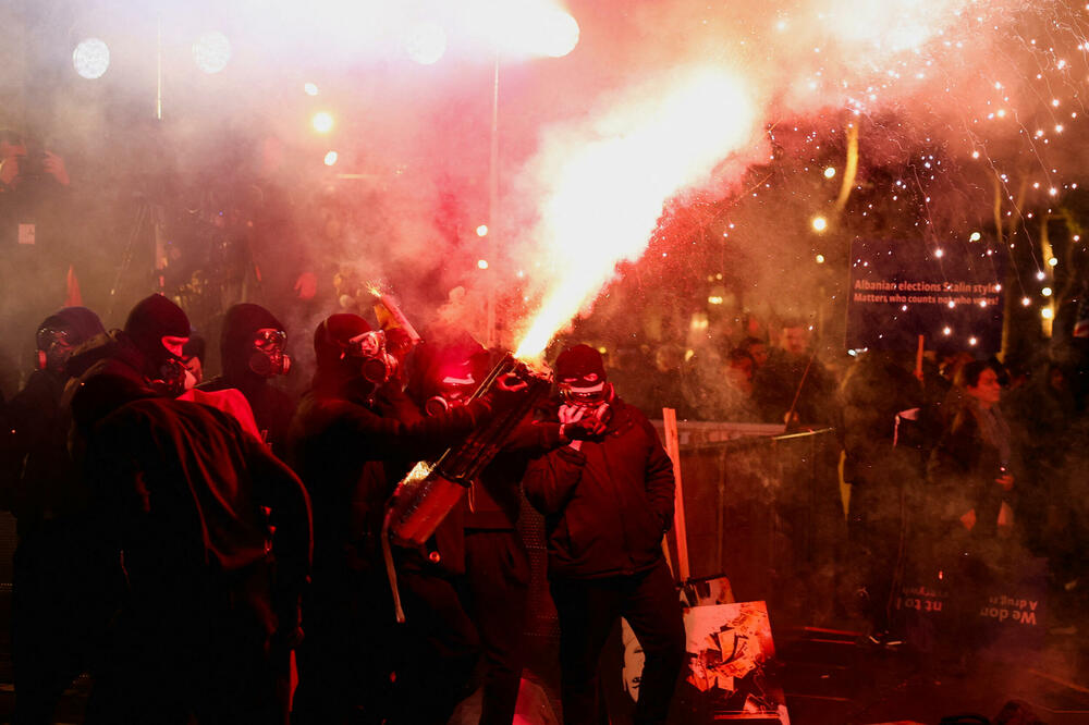 Detalj sa protesta u Tirani, Foto: Reuters