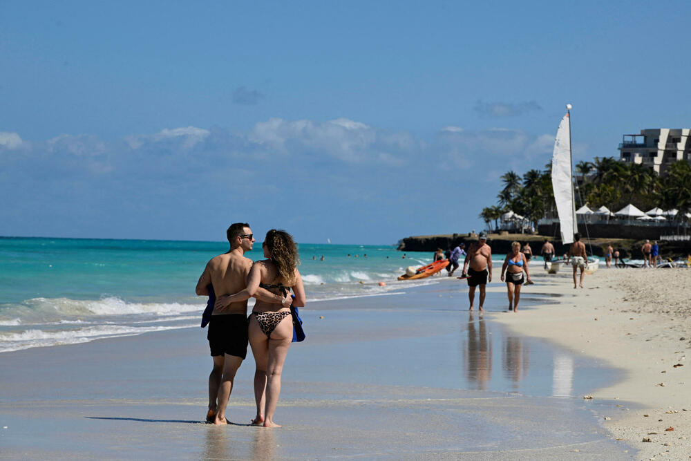 <p>Uprkos američkom naftnom embargu i isključenjima struje, u Havani se život odvija normalno. To bi uskoro moglo da se promijeni</p>