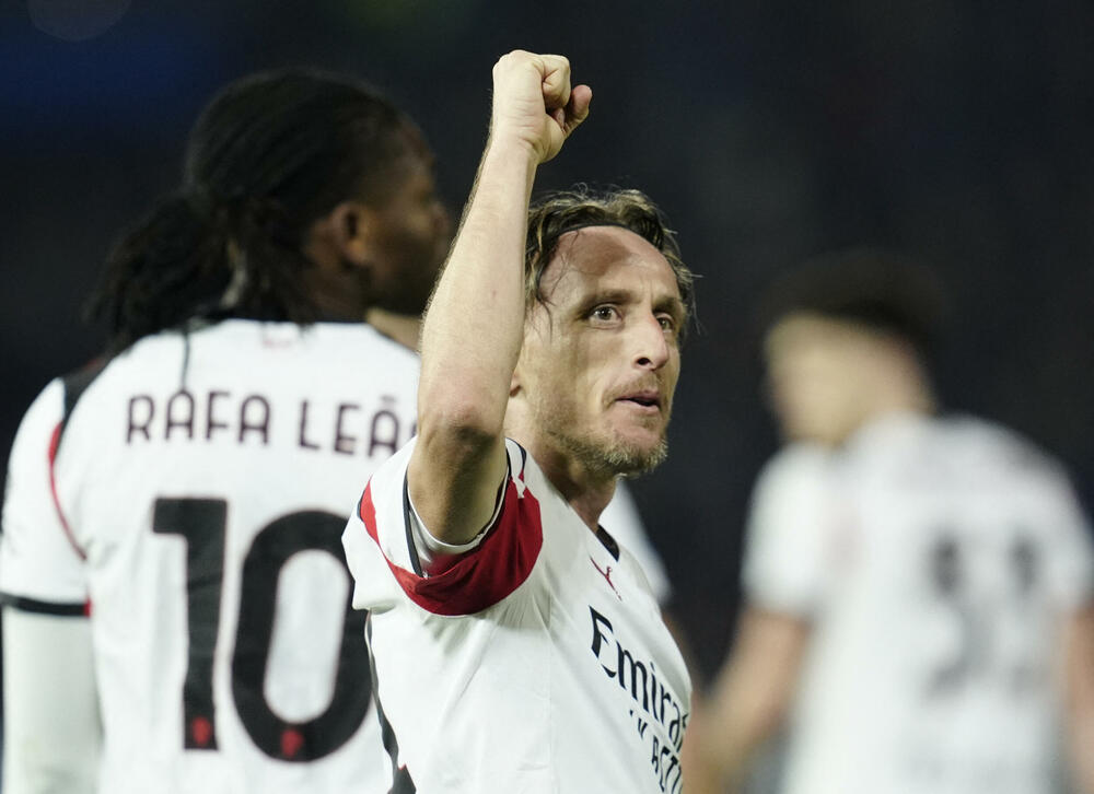 Još uvijek nije vrijeme za penziju: Modrić još godinu dana u Milanu