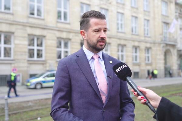 Milatović iz Minhena: Čini mi se da su vrata EU za Crnu Goru...