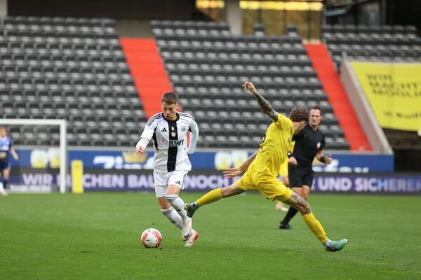 Filip Perović, St Polten'i elit ligler arasına sokmakla görevlendirildi.