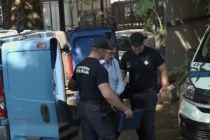 SDT će Kneževića goniti i za e-komerc?