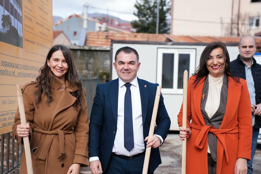 Adžović, Đurašković i Jakšić-Stojanović, Foto: Ministarstvo javnih radova