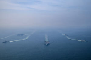 BBC Verifaj: Potvrđena lokacija američkog nosača aviona "Abraham...