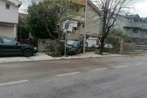 Automobili im &bdquo;slijeću&rdquo; i u dvorišta: Mještani Kozaračke ulice u...