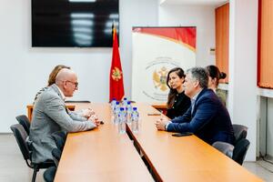 Realizovana akcija &bdquo;Zajedno za naše vatrogasce&ldquo; &ndash; uručena oprema...