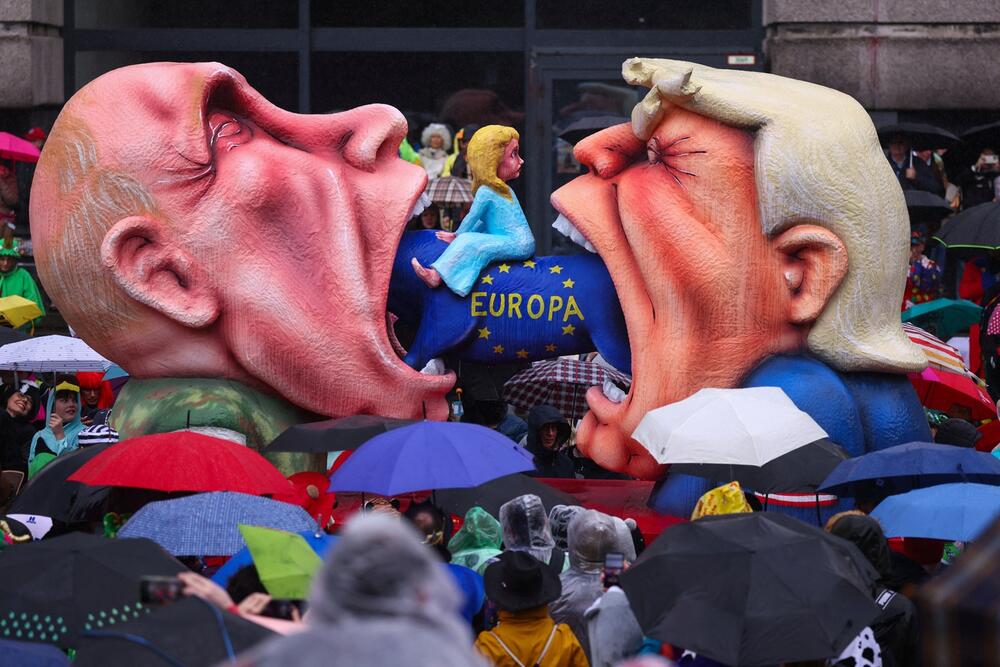 <p>Karneval obilježavaju ulične parade, bacanje konfeta i bombona iz ukrašenih, šarenih vozila, neumjereno jelo i piće, kostimirana djeca i odrasli, ali ono što djeluje kao raspojasana narodna zabava donijeće ove godine privredi oko 1,96 milijardi eura, procijenio je Institut njemačke privrede (IW) iz Kelna</p>