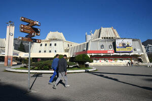 Bar: Žalba odložila izbor projektanta za bazen, Opština izabrala...