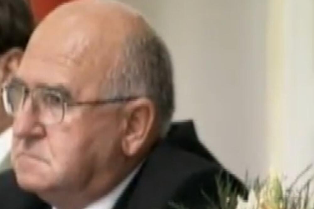 Paravac, Foto: Screenshot/Youtube