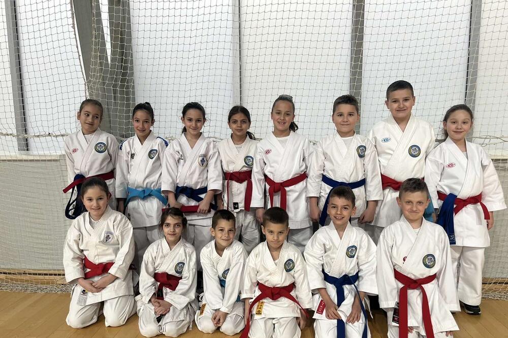Najmlađe karatistkinje i karatisti Budućnosti, Foto: Karate klub Budućnost