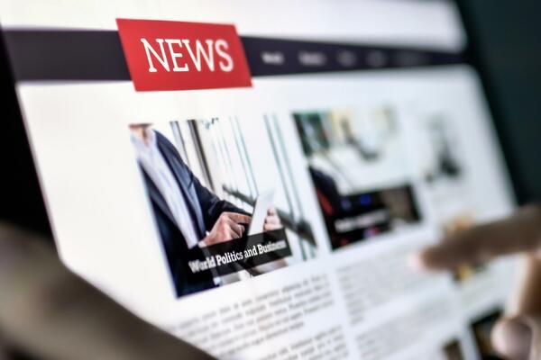 Rojters: SAD razvijaju portal koji će omogućiti ljudima u Evropi i...