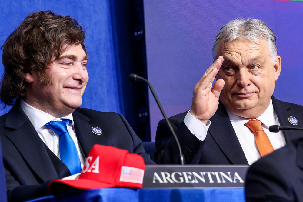 Predsjednik Argentine Havijer Milej i premijer Mađarske Viktor Orban na inauguralnom sastanku u Vašingtonu, Foto: Reuters