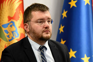 Koprivica: Trobojka dio naše tradicije