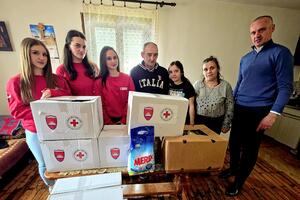 Bijelo Polje: Učesnici košarkaškog Kupa Crne Gore i Crveni krst...