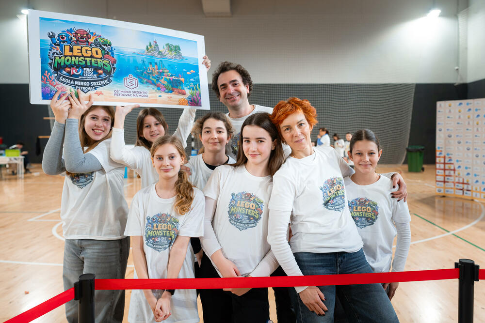 <p>Ovogodišnja tema &bdquo;UNEARTHED&ldquo; vodila je učesnike kroz istraživanje i otkrivanje tragova iz prošlosti, uz primjenu savremenih tehnologija u arheološkim i naučnim istraživanjima</p>