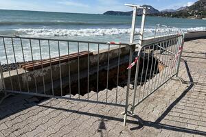 More odnijelo dio infrastrukture u Baru i Sutomoru