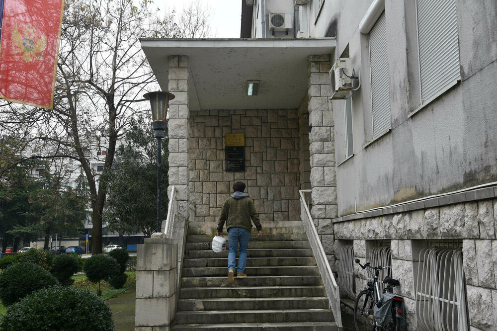 Obaveze dio poglavlja 2: Zavod za zapošljavanje, Foto: Boris Pejović