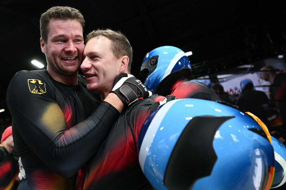 Srebrni Fridrih čestita zlato Lohneru, Foto: REUTERS