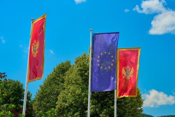 Crveni alarm iz Brisela za Crnu Goru: Dosta je &bdquo;papirnih reformi&rdquo;!