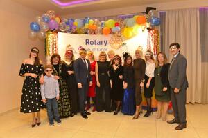 Donatorski &bdquo;Bal pod maskama&ldquo; Rotary kluba Kotor: Sakupljeno 13.000...
