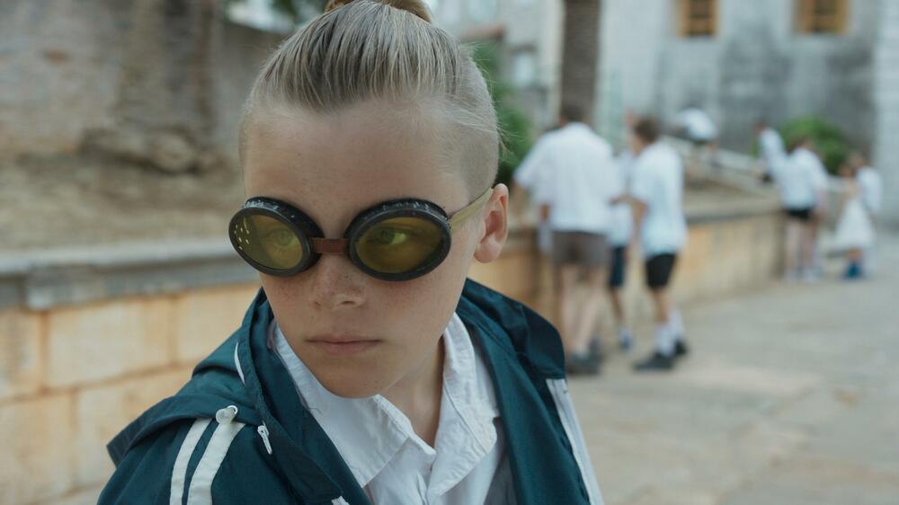 Kadar iz filma 'Gospodar oluje'