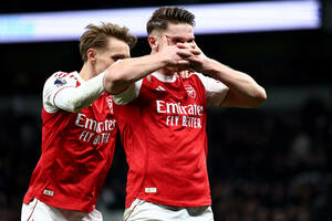 Ebereči i Đekereš čuvaju mir u sjevernom Londonu