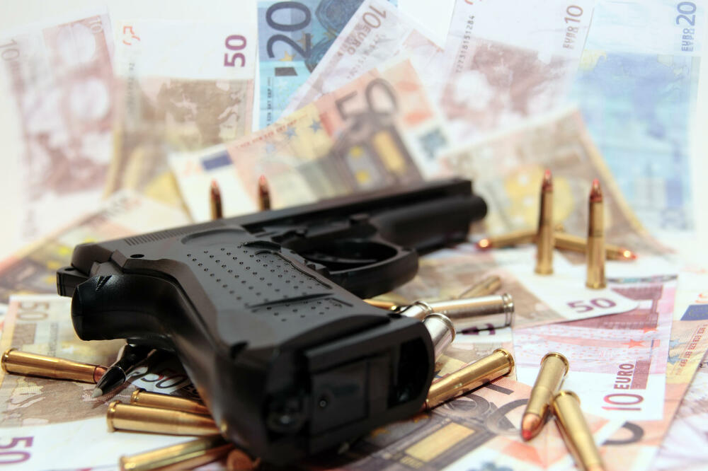 Dužničko ropstvo ne dešava se samo &ldquo;neodgovornima&rdquo;, već i mirnima, vrijednima, odgovornima... (ilustracija), Foto: Shutterstock