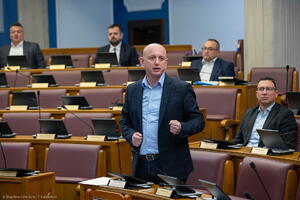 Knežević: Biću prinuđen da dam saglasnost za pokretanje smjene...