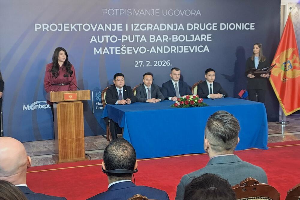 Potpisivanje ugovora, Foto: Mirko Kotlaš