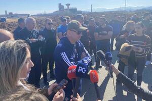 Knežević: O koaliciji sa NSD-om ćemo uskoro na sjednici...