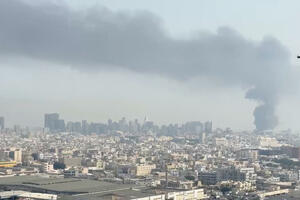 Iranske rakete na arapske gradove u Zalivu: Eksplozije,...