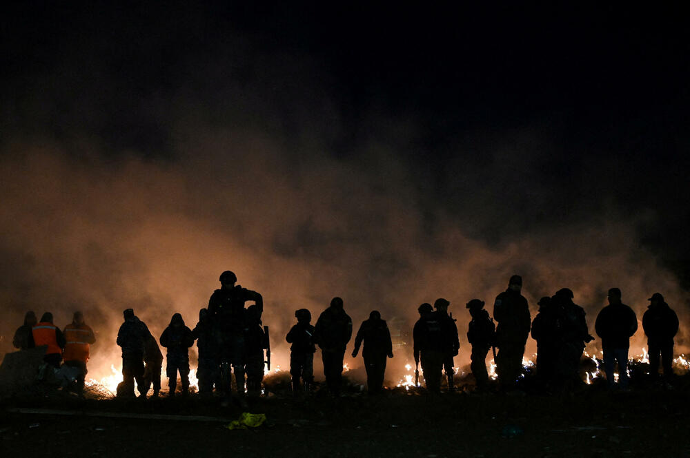 <p>Ministar odbrane Marselo Salinas je rekao da je avion "Herkules C-130" prevozio novoštampane novčanice bolivijske valute i da je prošle noći poslije sletanja skrenuo s piste aerodroma u El Altu, gradu kraj La Paza</p>