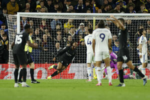 Siti ne da Arsenalu da bude miran pred londonski derbi