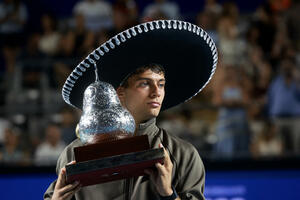 Koboli ispunjava prognoze Đokovića, Medo prekinuo jedinstvenu...
